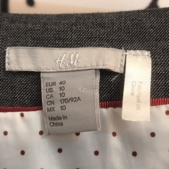 H&M - 10 - Picture 3 of 3